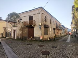 4 Locali - Collegno, Piazza Martiri della Libertà