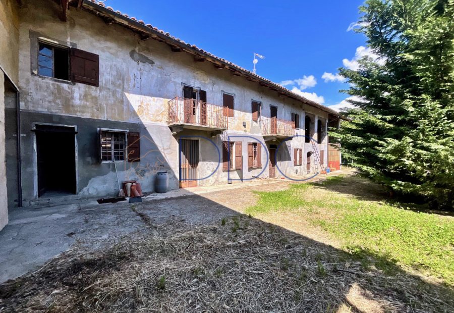 Rustico a Montiglio Monferrato